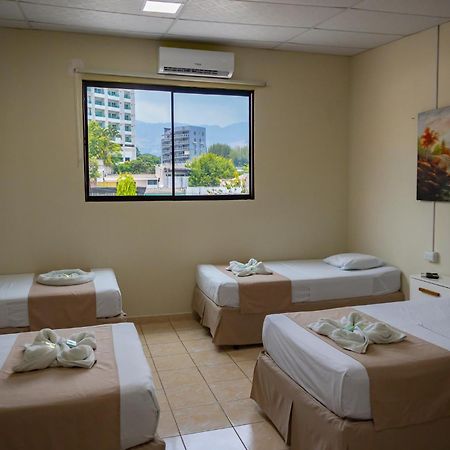 Hotel La Capilla - Suites & Apartments San Benito 圣萨尔瓦多 外观 照片