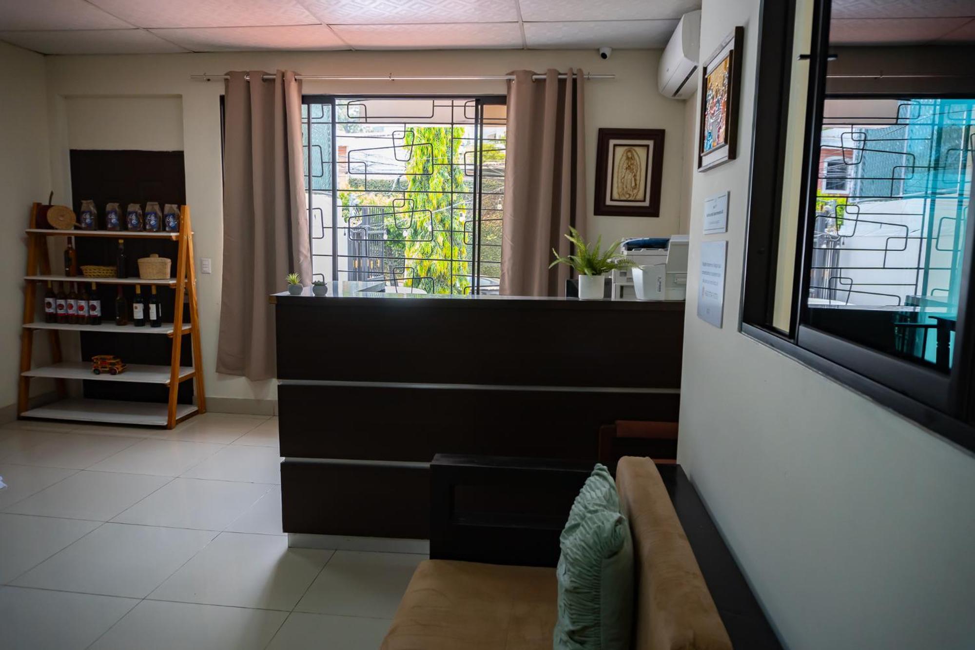 Hotel La Capilla - Suites & Apartments San Benito 圣萨尔瓦多 外观 照片
