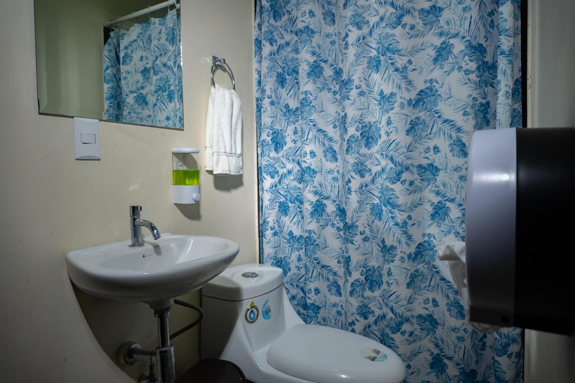 Hotel La Capilla - Suites & Apartments San Benito 圣萨尔瓦多 外观 照片