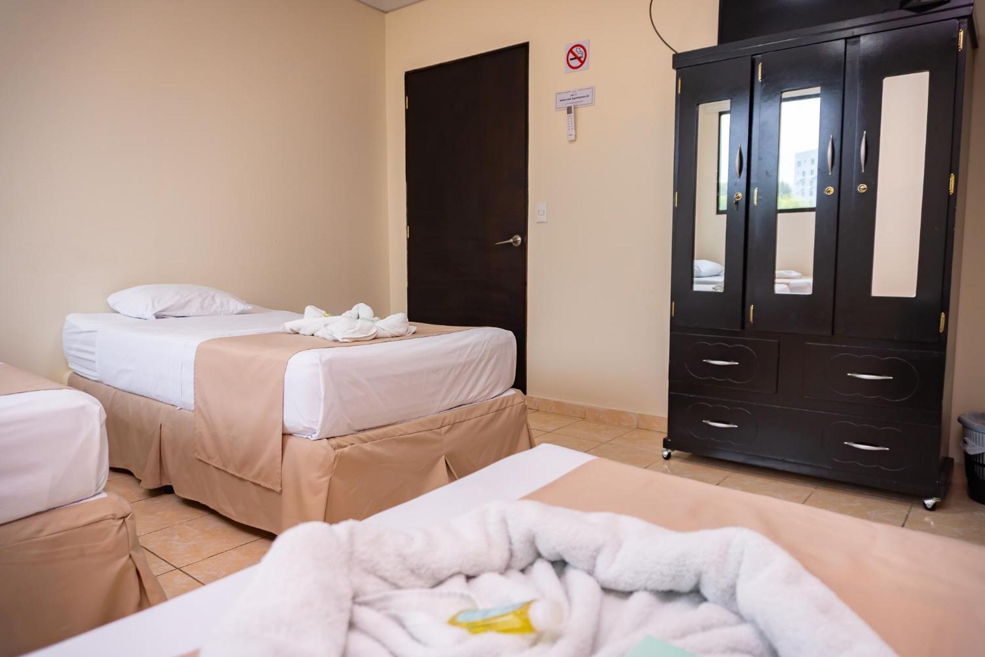 Hotel La Capilla - Suites & Apartments San Benito 圣萨尔瓦多 外观 照片
